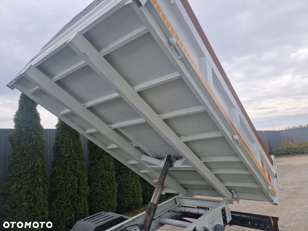 Renault Mascott 3.0 DXI 150KM - 13