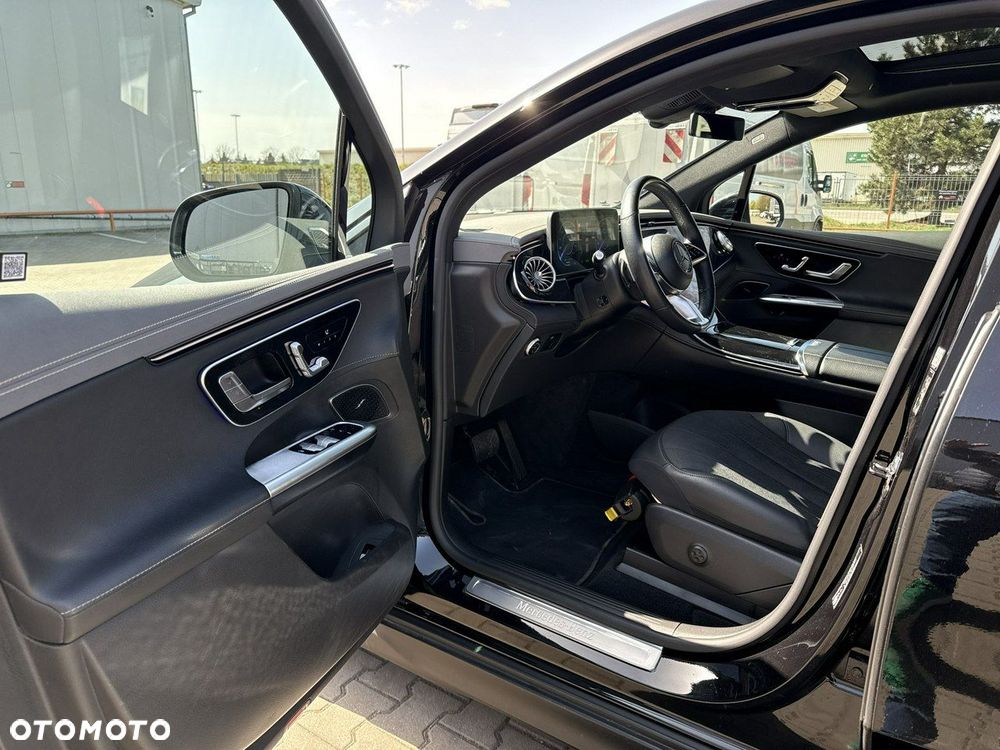 Mercedes-Benz EQE 350 89kWh 4-Matic AMG Line - 10