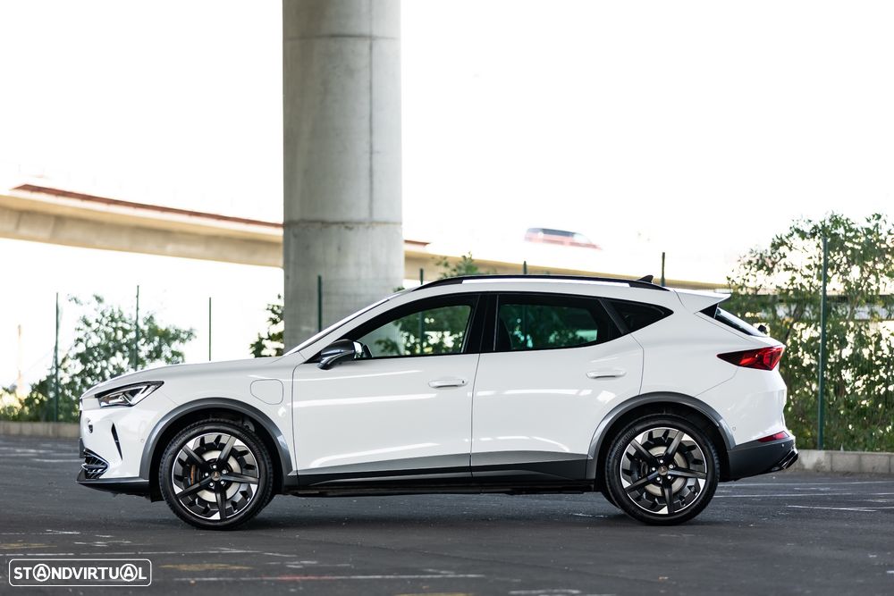 Cupra Formentor VZ 1.4 e-Hybrid DSG Priority - 3