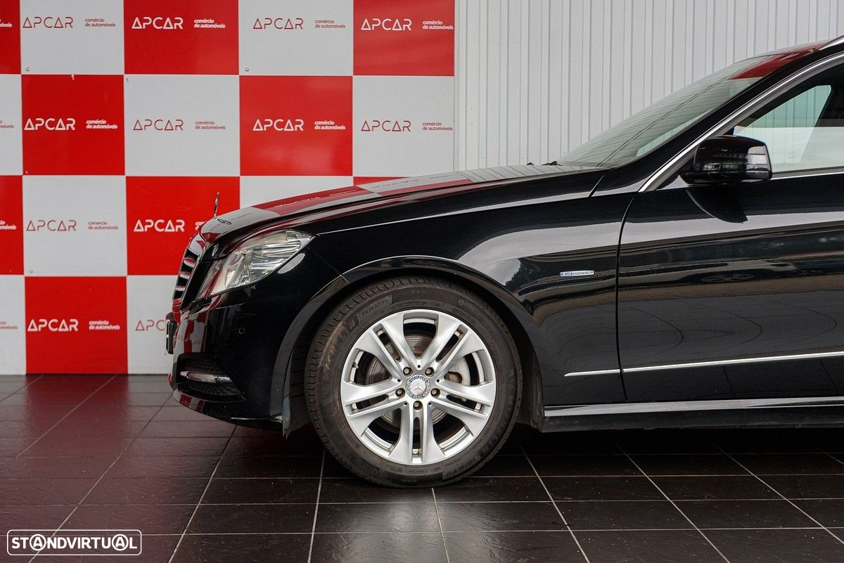 Mercedes-Benz E 220 CDi Avantgarde BlueEfficiency - 4