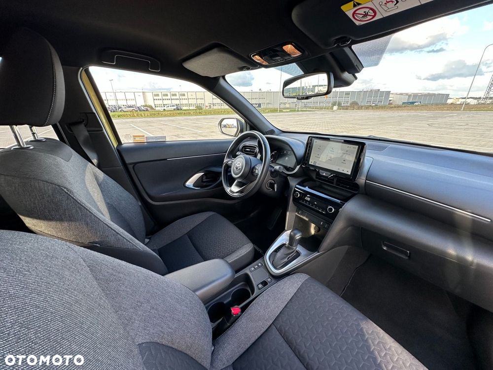 Toyota Yaris Cross Hybrid 1.5 Comfort - 16