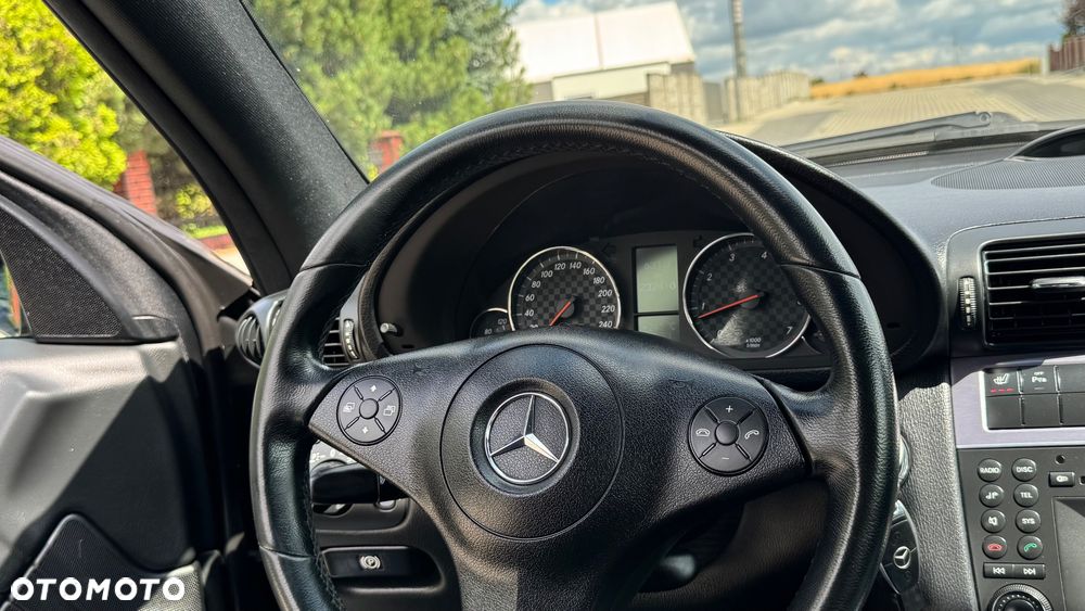 Mercedes-Benz CLC - 27