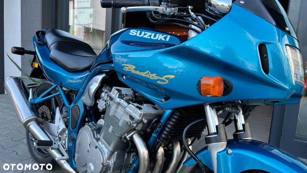 Suzuki Bandit - 3