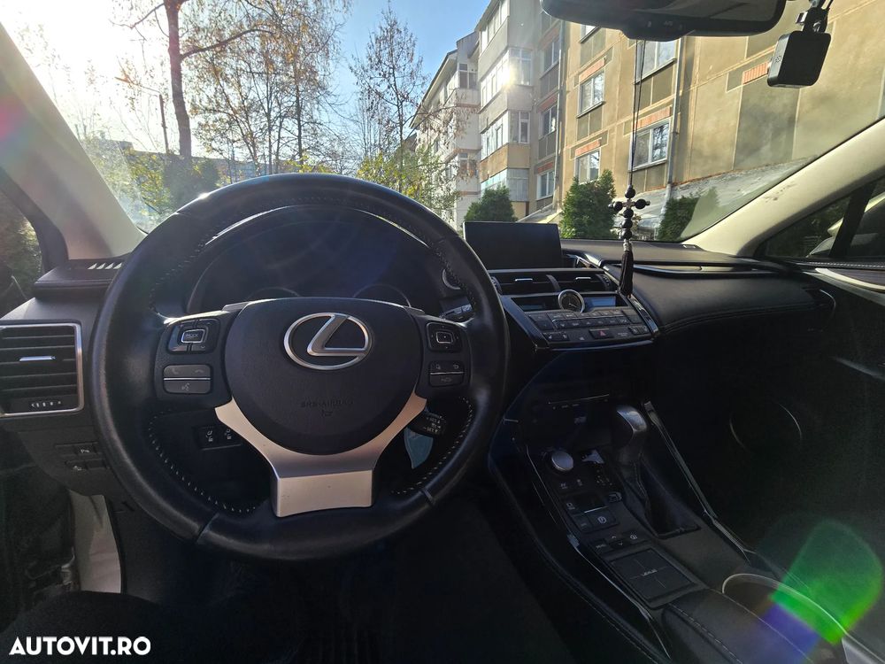 Lexus Seria NX 200t AWD Luxury - 19