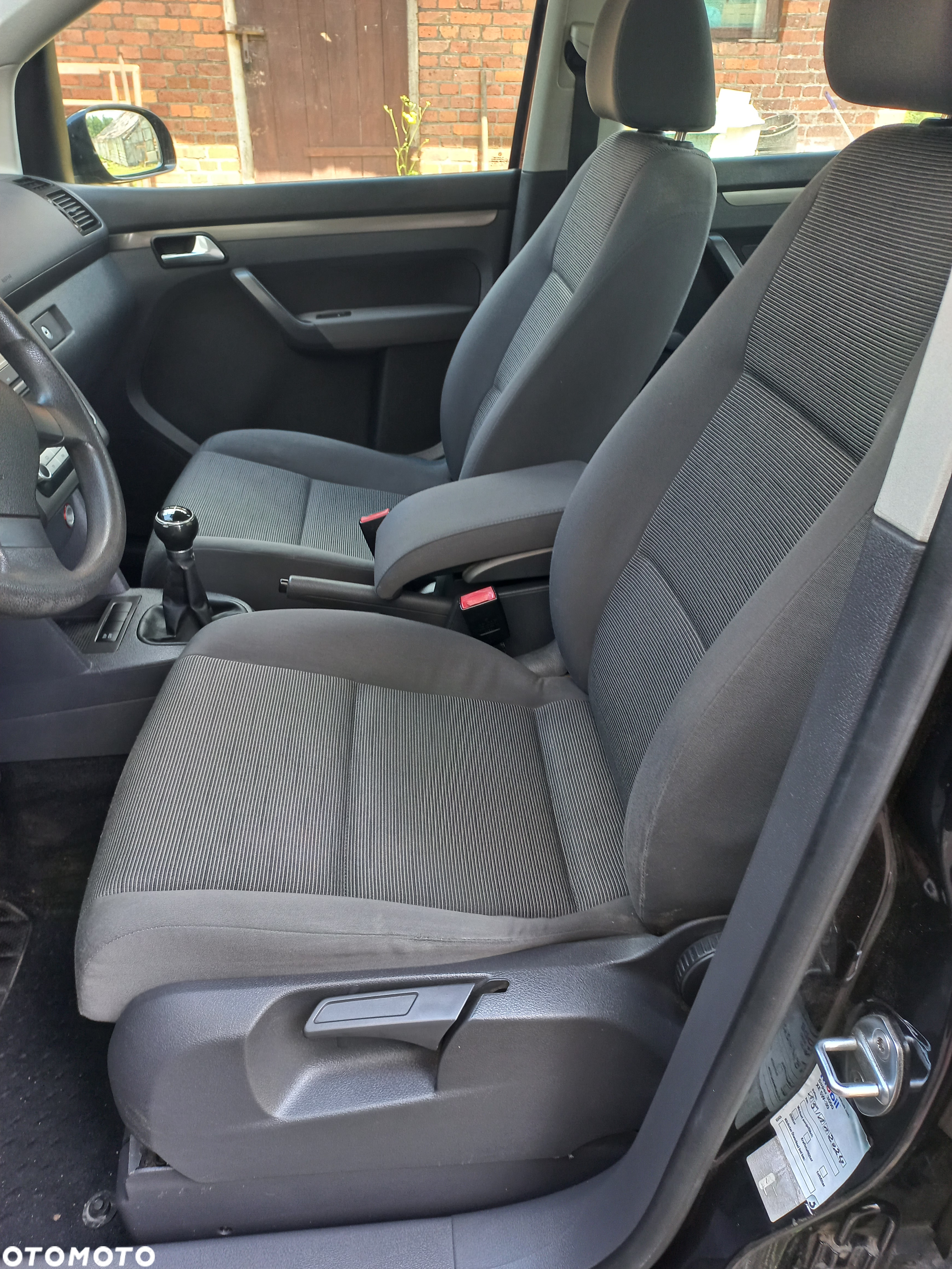 Volkswagen Touran 1.9 TDI Highline - 7