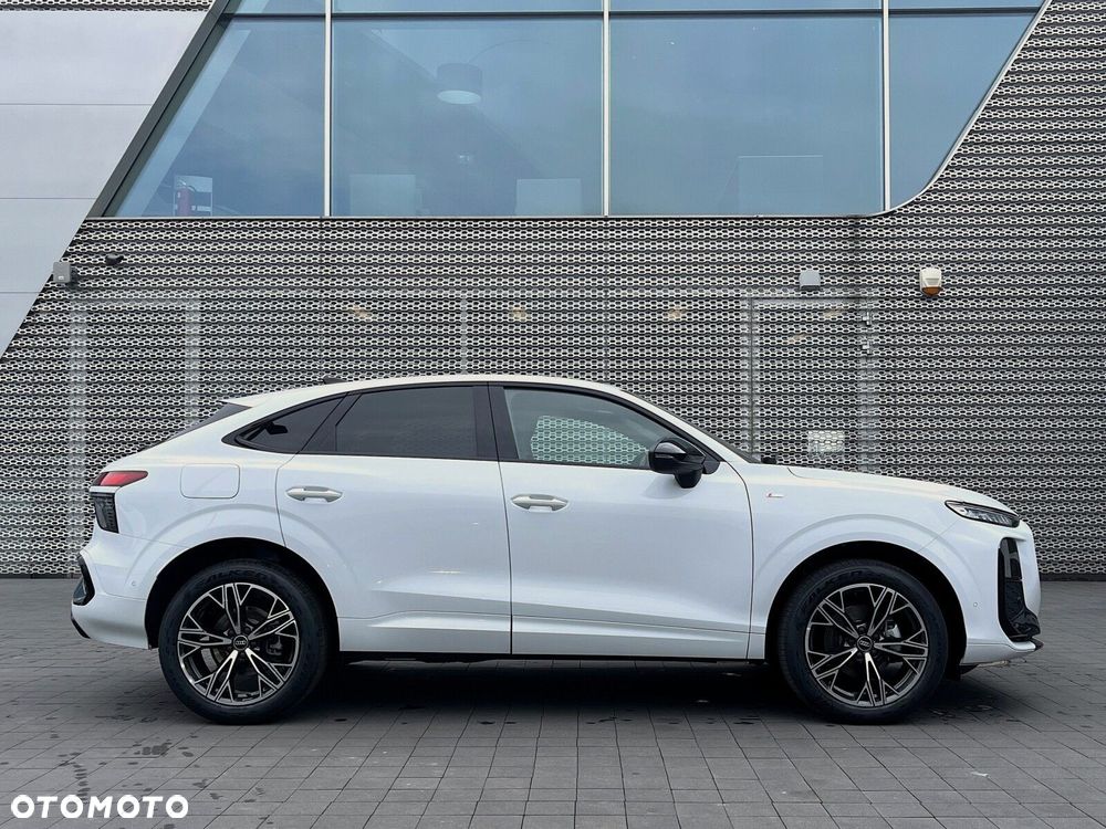Audi Q3 Sportback - 7