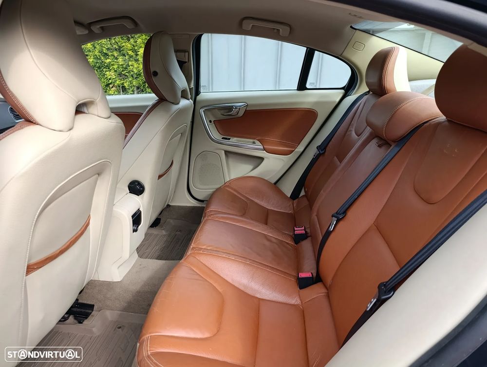 Volvo S60 T5 Powershift Summum - 30