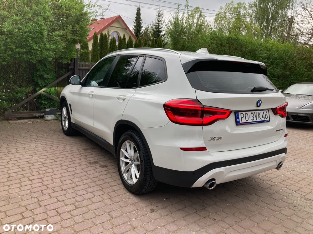 BMW X3 xDrive20d Advantage - 3
