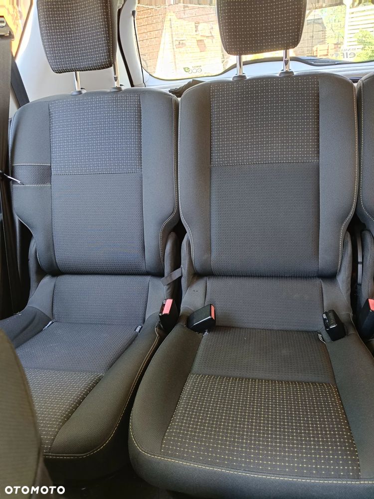 Renault Scenic - 10