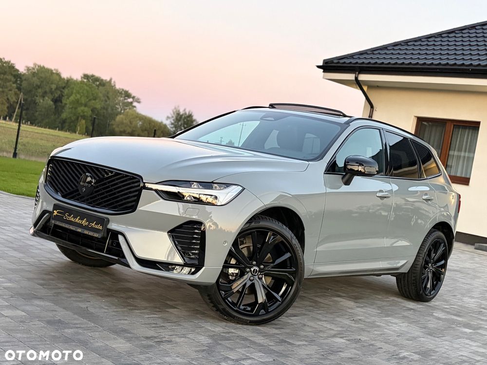Volvo XC 60 B5 B AWD Ultra Black Edition - 12