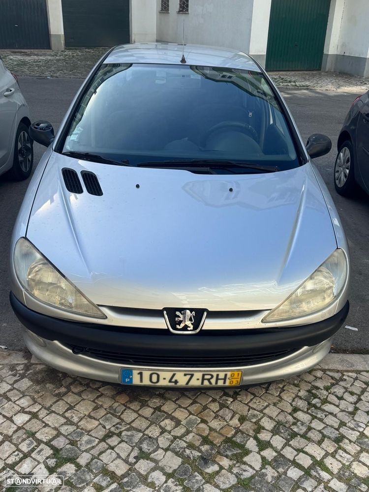 Peugeot 206 1.1 XR Présence - 2