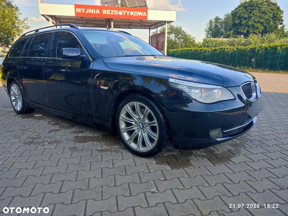 BMW Seria 5 530d Touring - 12