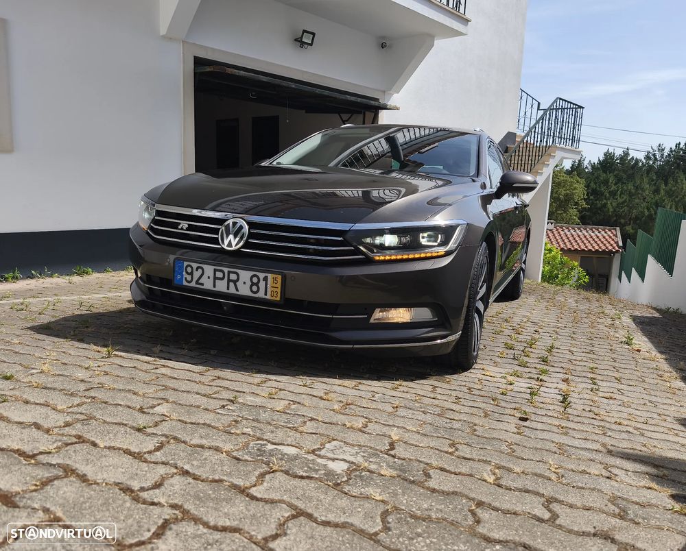 VW Passat Variant 2.0 TDI Highline DSG 4Motion - 29
