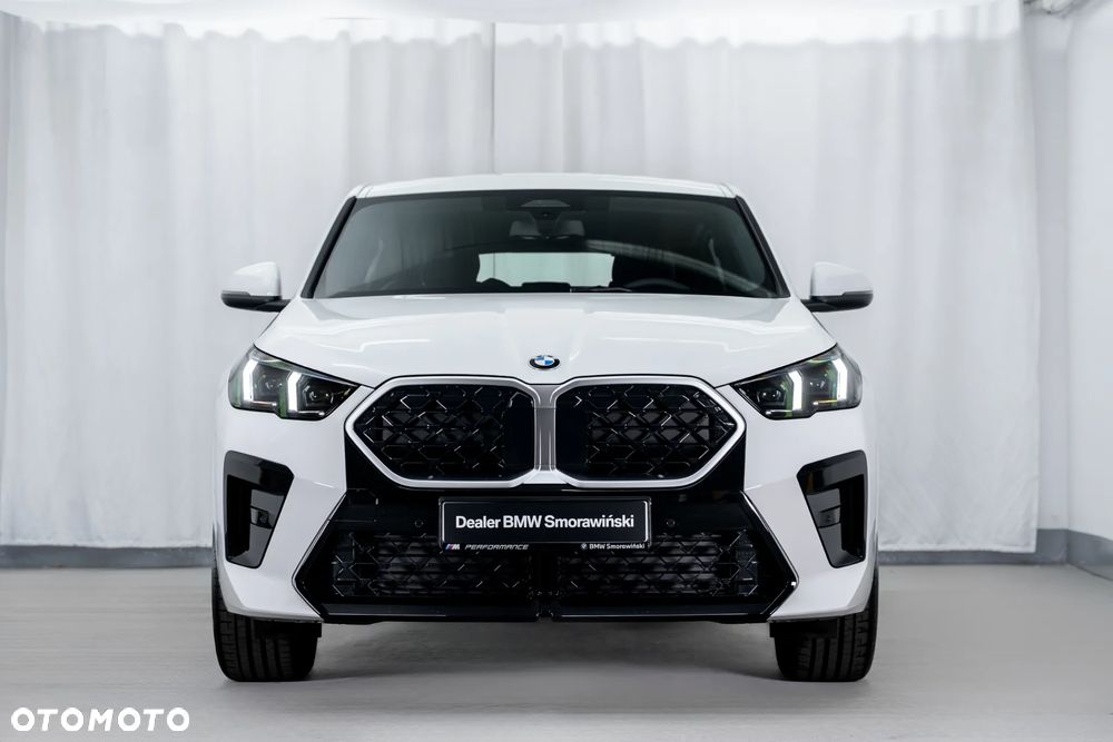 BMW X2 - 6