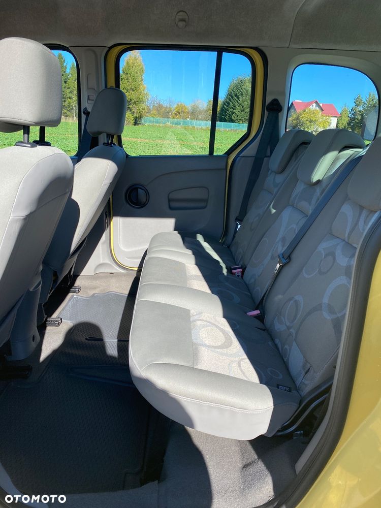 Renault Kangoo 1.5 dCi Privilege Plus - 10