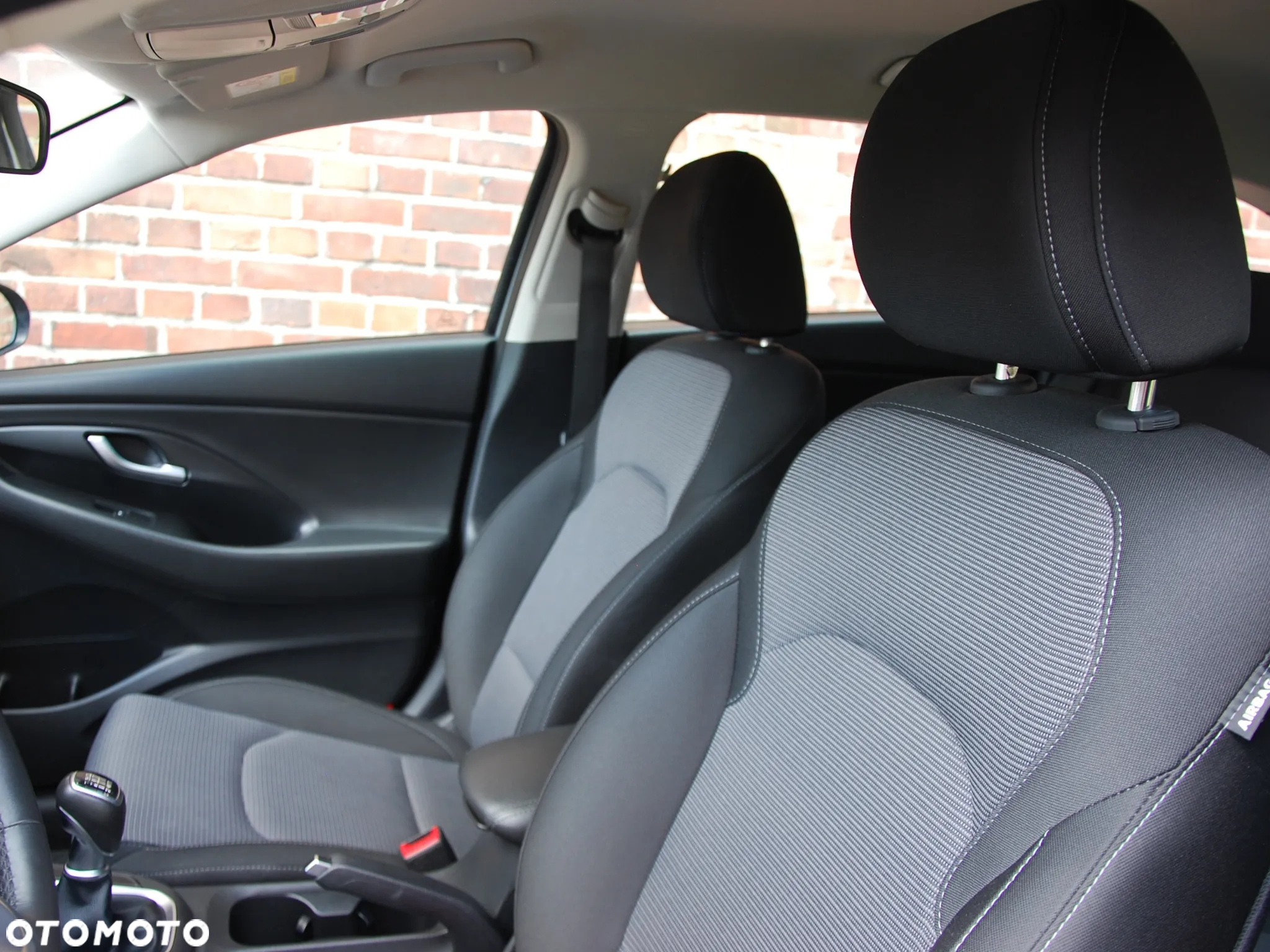 Hyundai i30 1.5 DPI Modern - 23