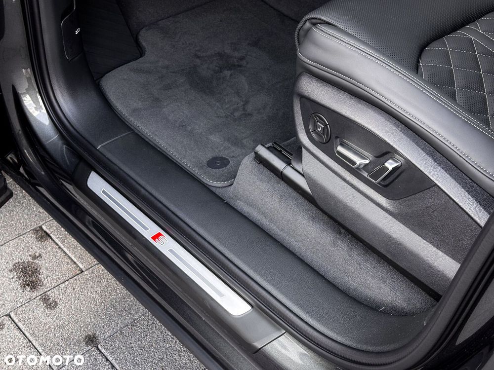 Audi Q7 - 18