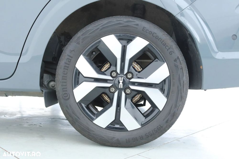 Dacia Logan TCe 90 CVT Journey - 8
