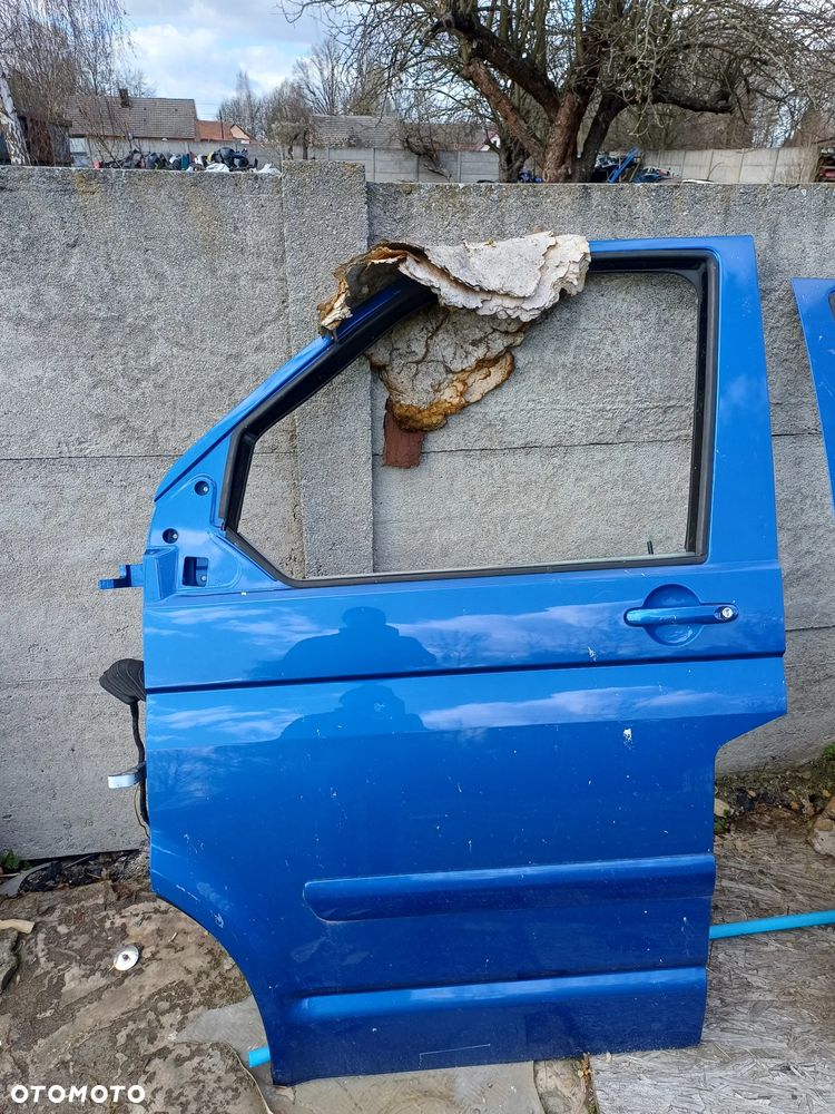 Drzwi lewe przednie Zdrowe Vw t5 Niebieskie Multivan - 1