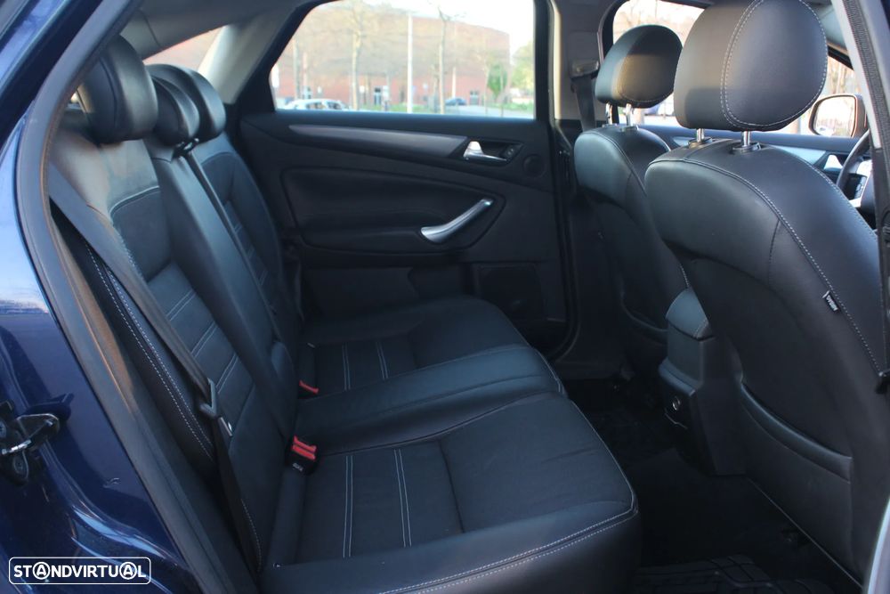 Ford Mondeo 2.0 TDCI Titanium - 33