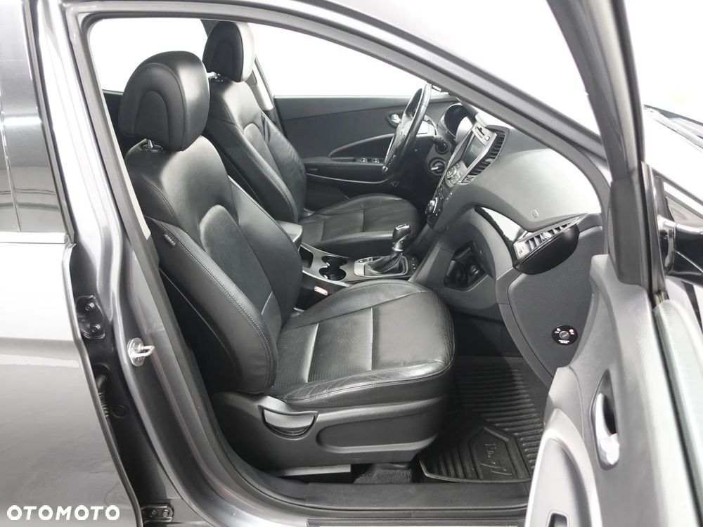 Hyundai Santa Fe 2.0 CRDI 2WD Style - 26