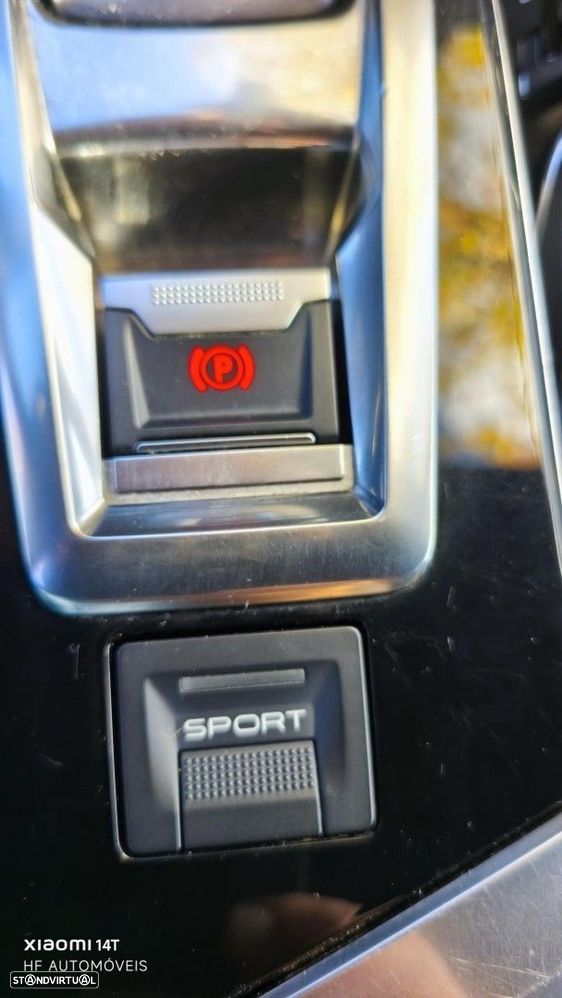 Peugeot 5008 1.5 BlueHDi GT Line EAT8 - 51