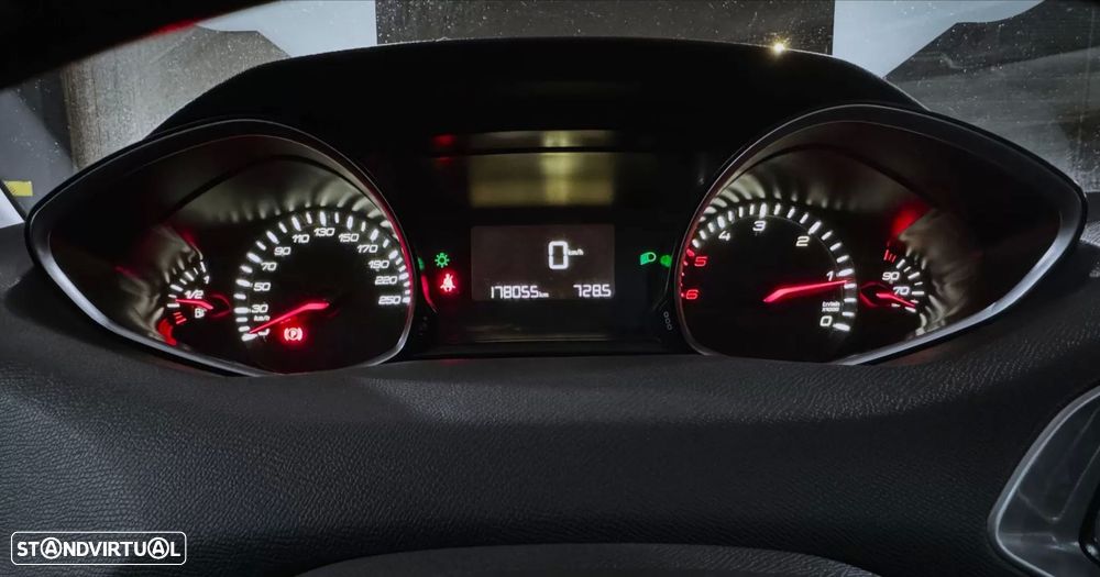 Peugeot 308 SW 1.6 BlueHDi Style - 15