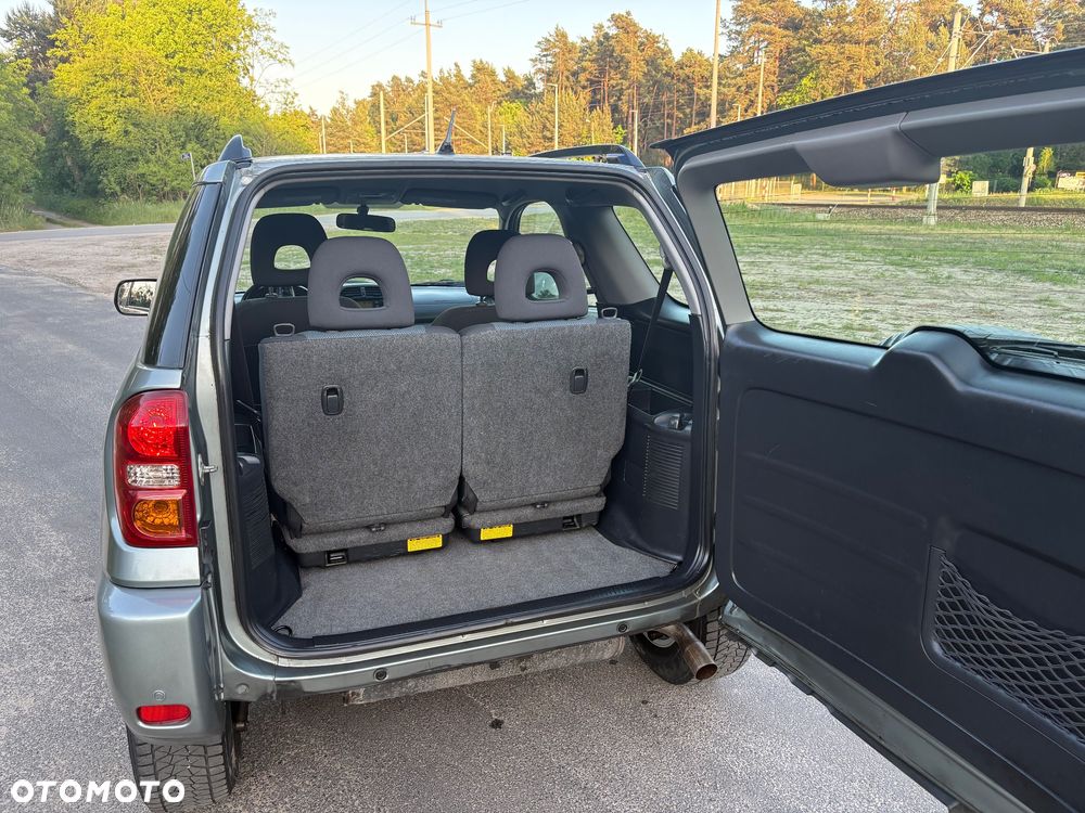 Toyota RAV4 2.0 VVT-i Sol - 27