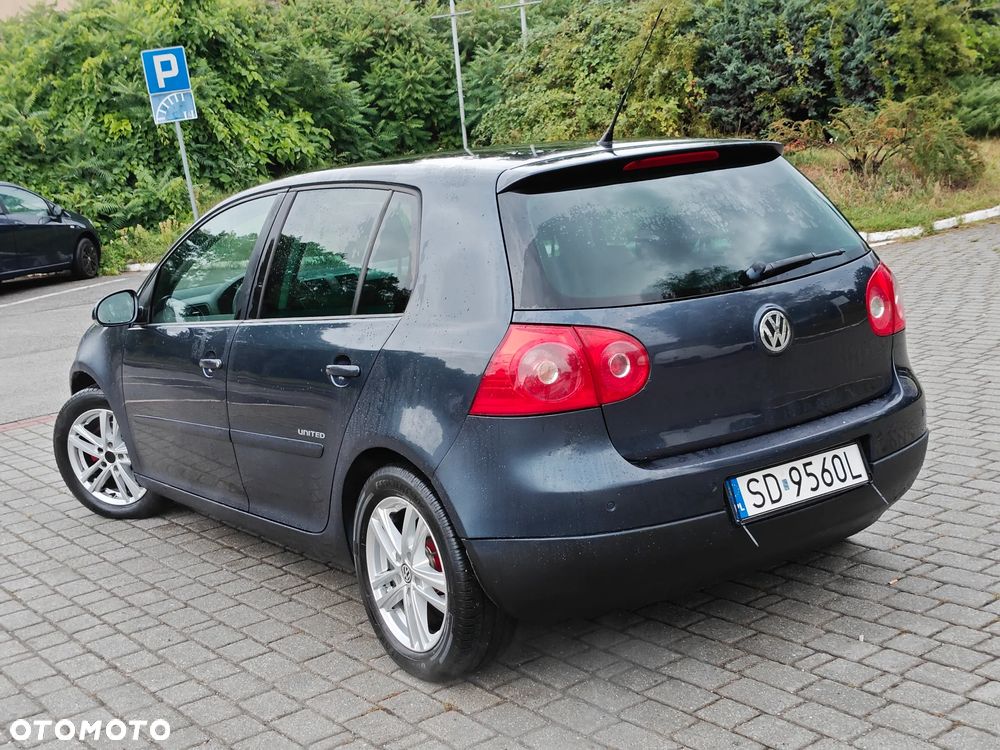 Volkswagen Golf 1.9 TDI Tour - 4