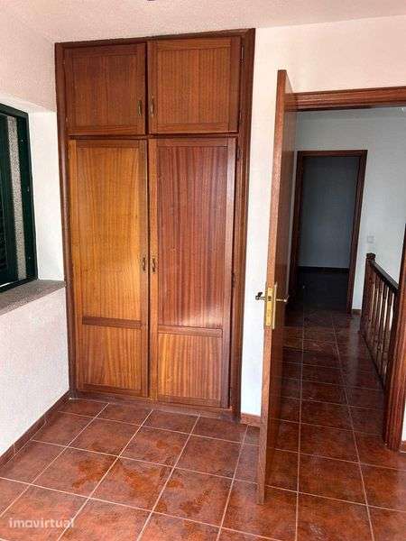Moradia T2 - Cortiçada (Vale de Prazeres, Fundão) - Grande imagem: 5/11