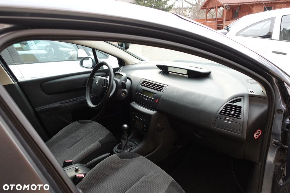 Citroën C4 - 6