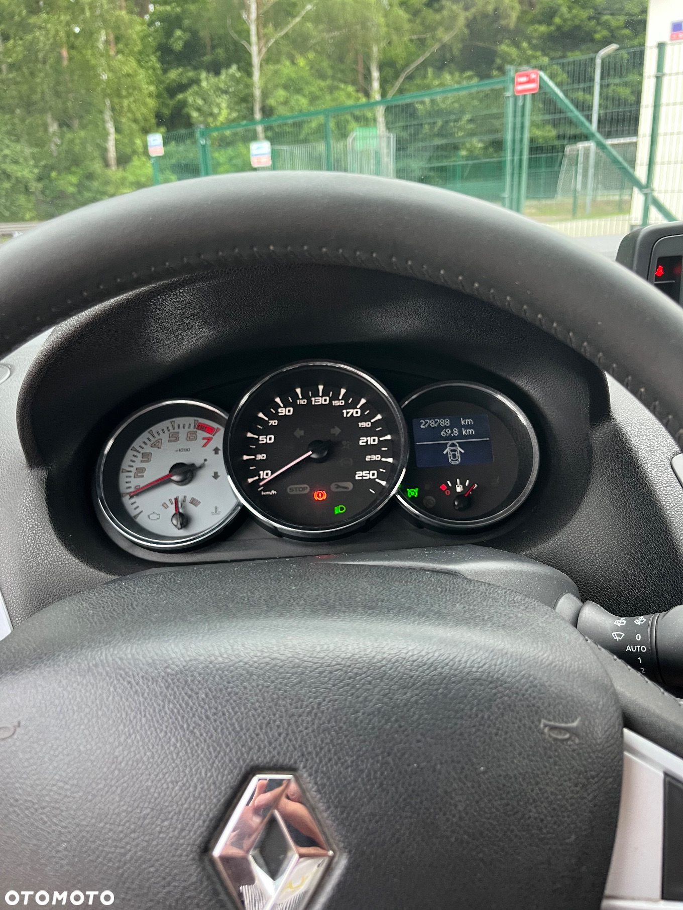Renault Megane Grandtour TCe 130 Bose Edition - 10