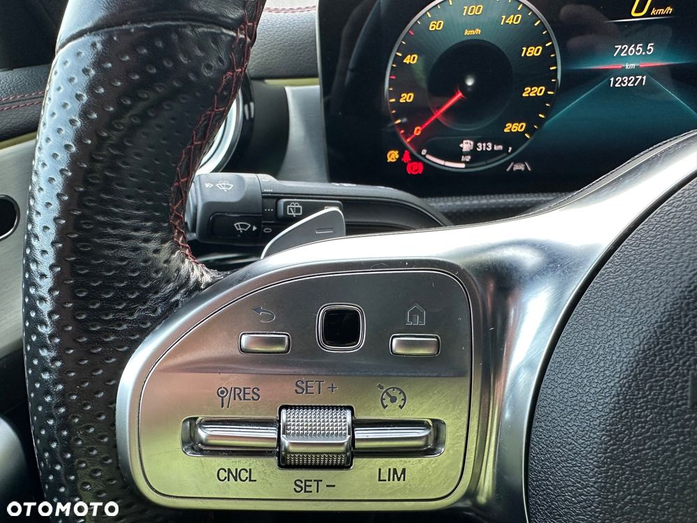 Mercedes-Benz CLA 180 d 8G-DCT AMG Line Advanced Plus - 13