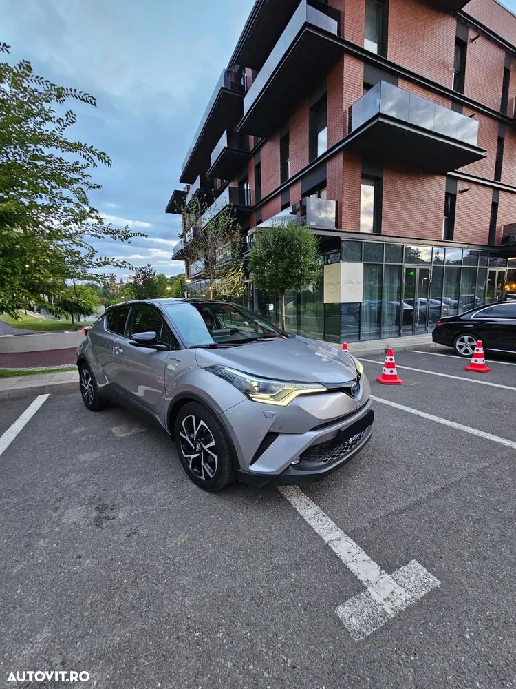 Toyota C-HR Lounge - 9