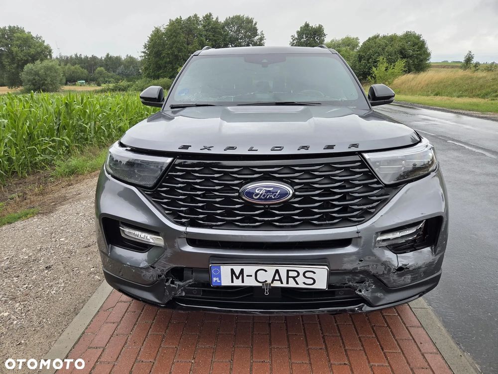 Ford Explorer EcoBoost Plug-in Hybrid ST-LINE - 1