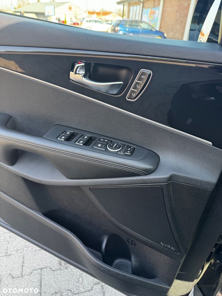 Kia Sorento 2.2 CRDi AWD Platinum Edition - 11