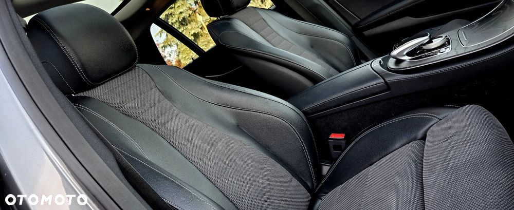 Mercedes-Benz Klasa E 220 d 9G-TRONIC - 14