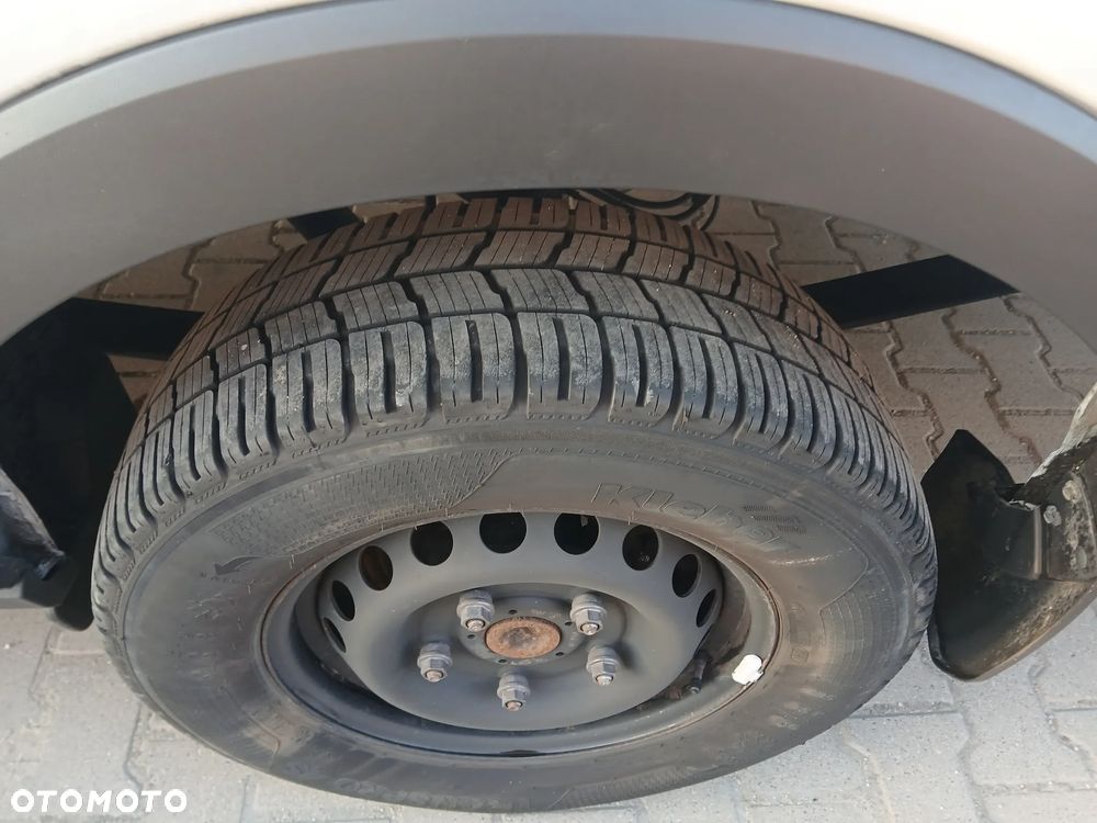 Ford Transit - 9