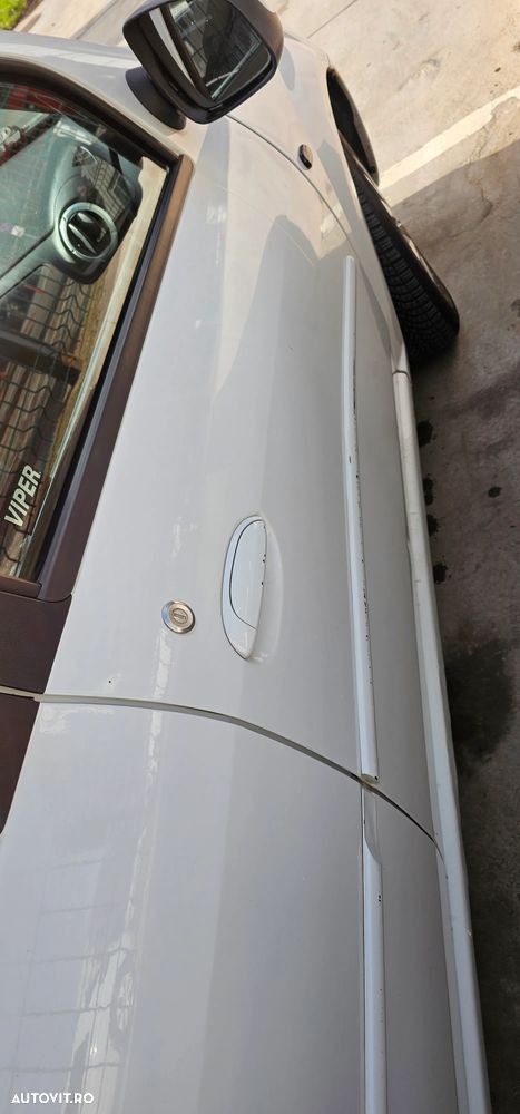 Dacia Logan 1.2 16V Laureate - 6