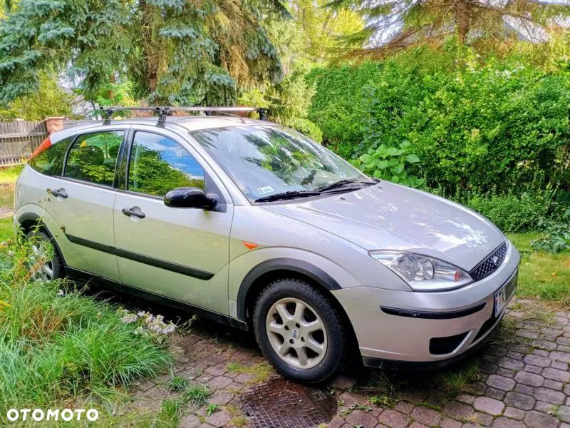 Ford Focus 1.6 Ambiente - 1