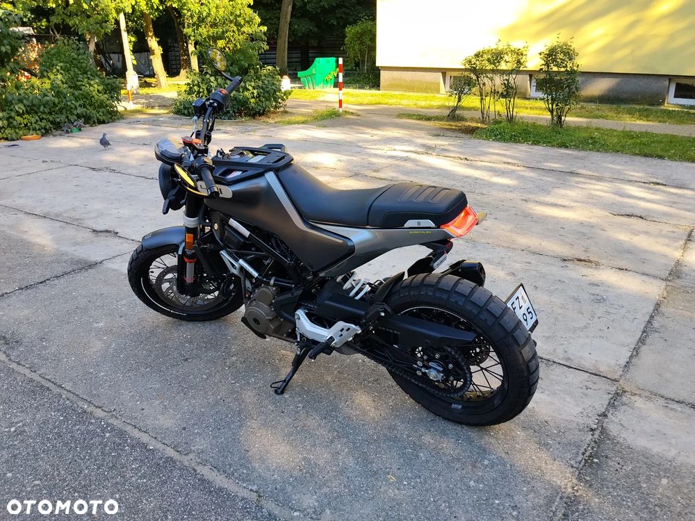 Husqvarna Svartpilen - 8