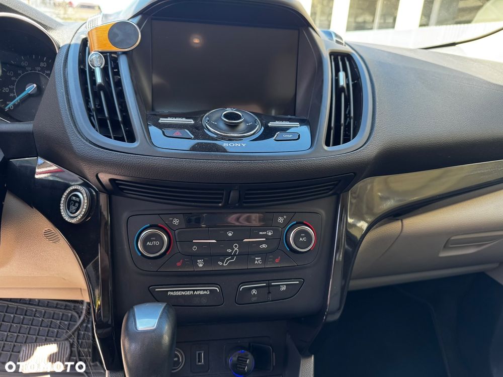 Ford Escape - 16