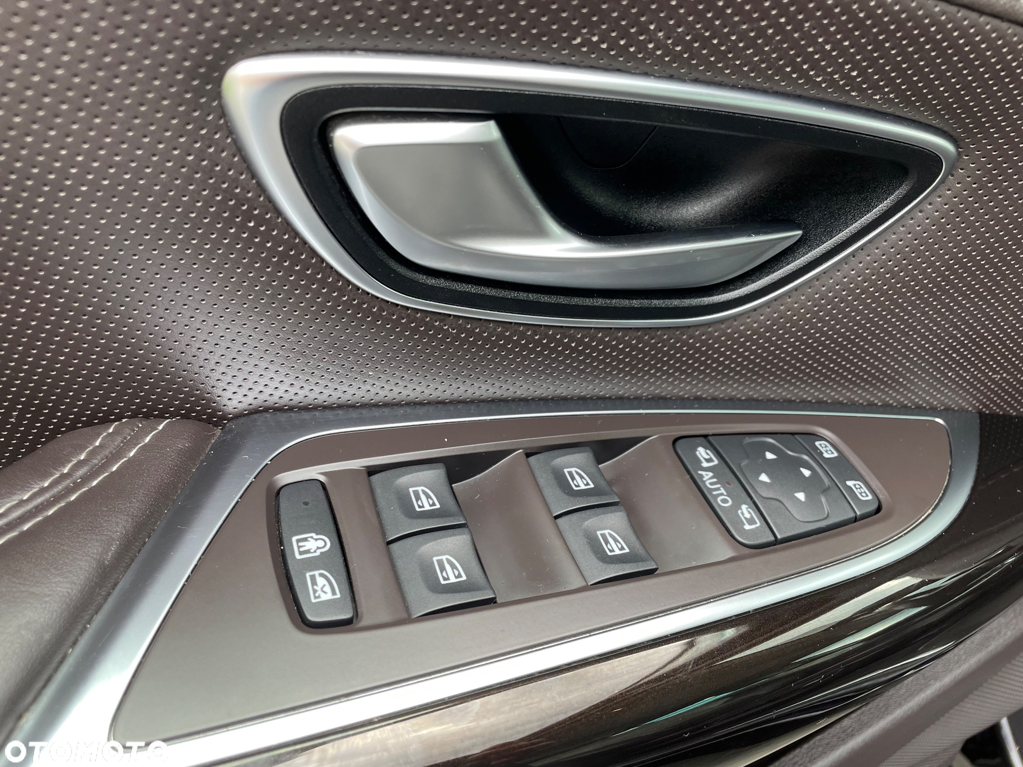 Renault Espace Energy TCe 200 EDC Initiale Paris - 26