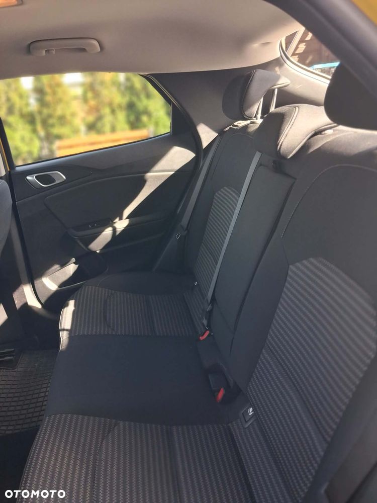 Kia XCeed 1.5 T-GDI M - 10