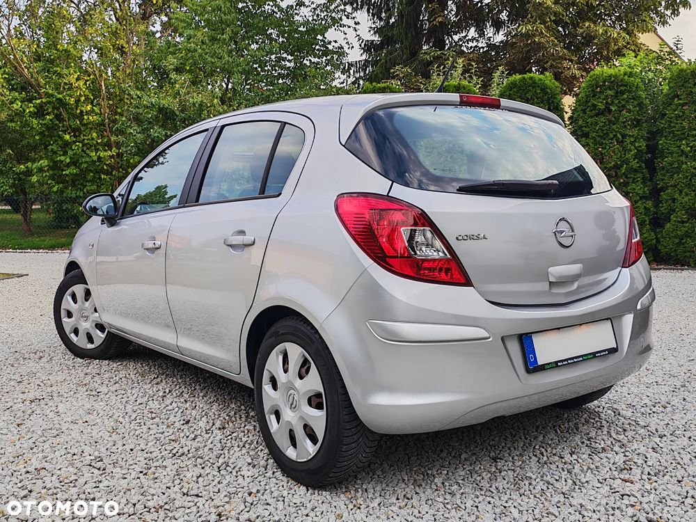 Opel Corsa - 2