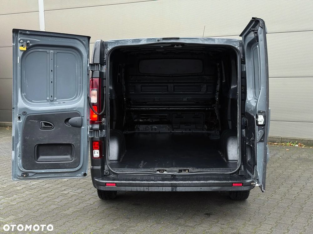 Renault Trafic Long L2H1 Maxi Furgon Blaszak Salon PL, Serwisowany, Bezwypadkowy - 8