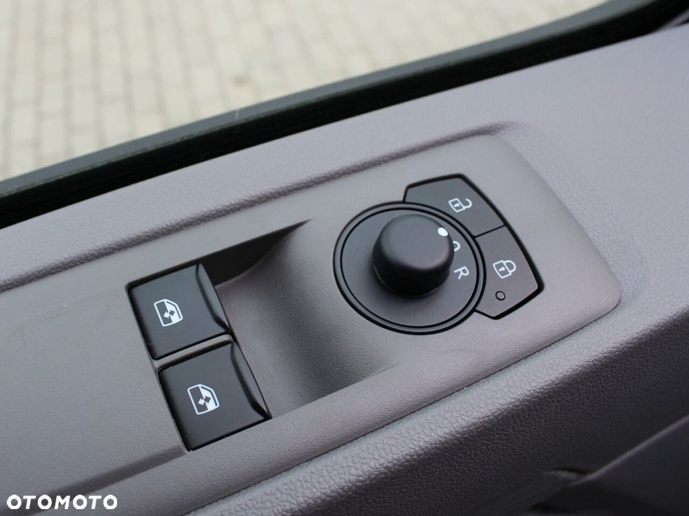 Volkswagen Transporter - 15