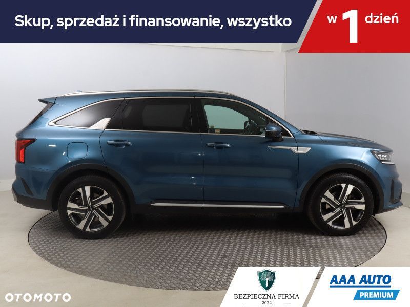 Kia Sorento - 8