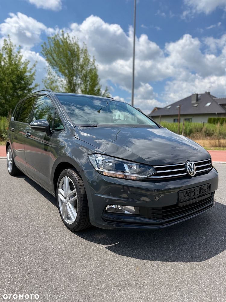 Volkswagen Touran 1.6 TDI SCR BlueMotion Technology DSG Trendline - 10