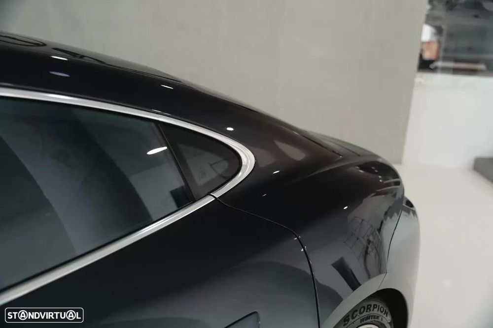 Porsche Taycan 4S - 13